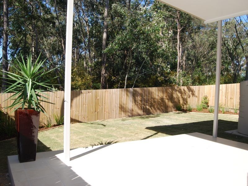 Oxley QLD 4075