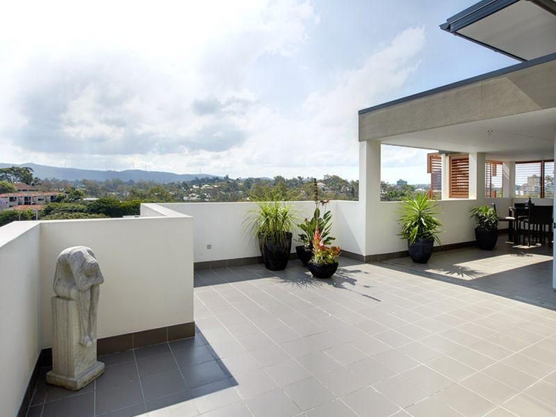 10/74 Dengate Lane, St Lucia QLD 4067