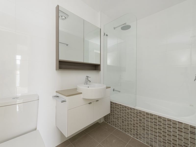 157 Gailey Rd, Taringa QLD 4068