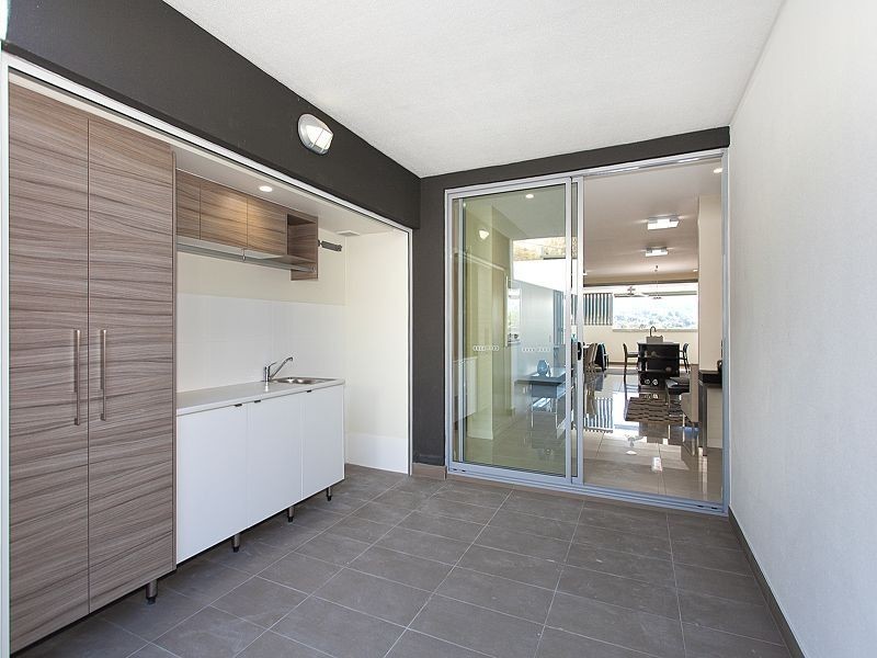 157 Gailey Road, Taringa QLD 4068