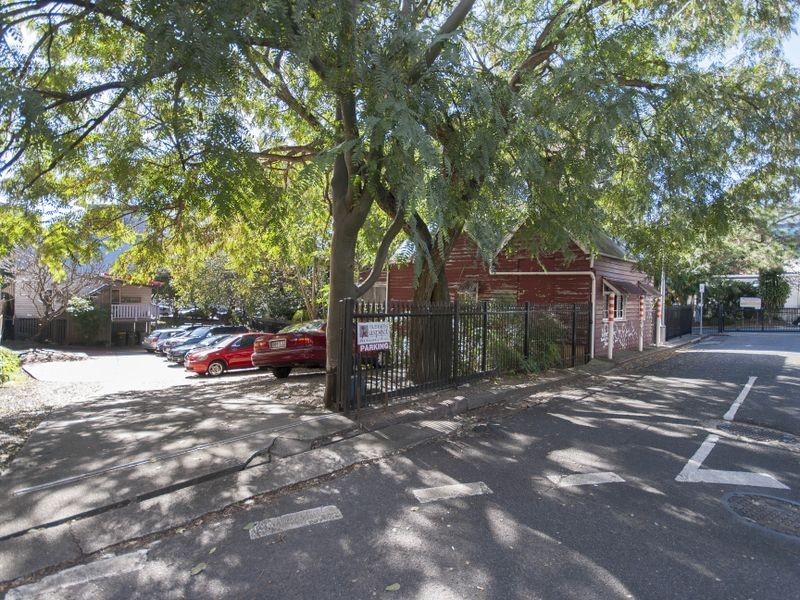 584 Boundary Street, Spring Hill QLD 4000