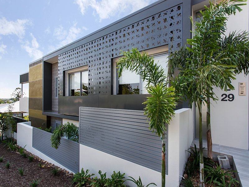 2/29 Central Avenue, Indooroopilly QLD 4068
