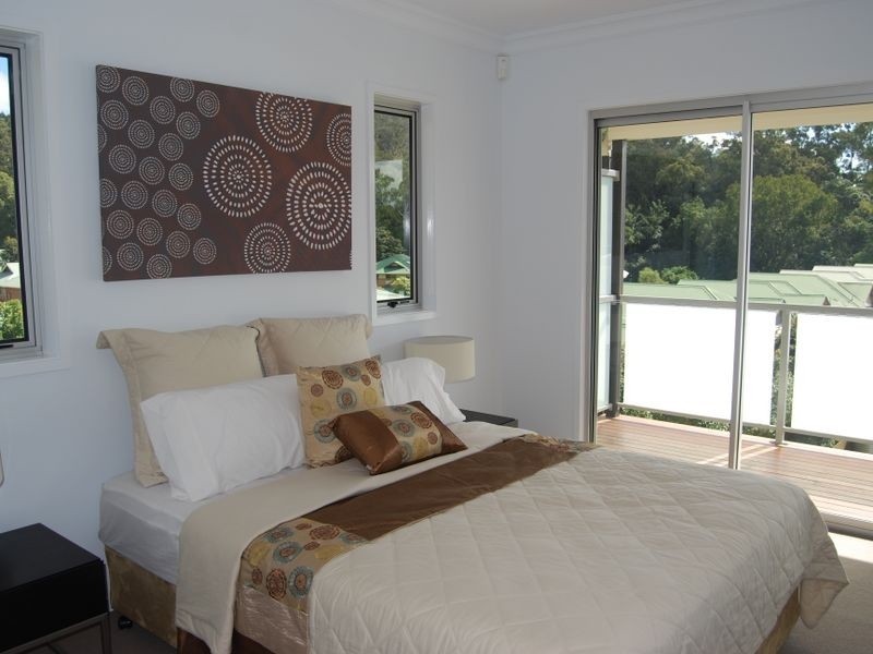 36 Carwoola Street, Bardon QLD 4065