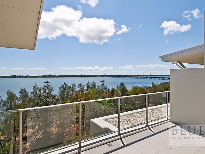 Waterfront Place, Sandstone Point QLD 4511
