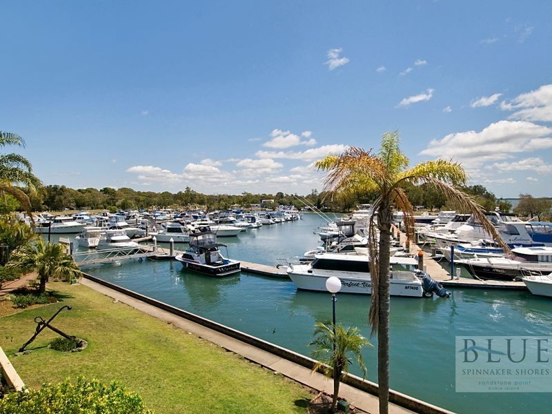 Waterfront Place, Sandstone Point QLD 4511
