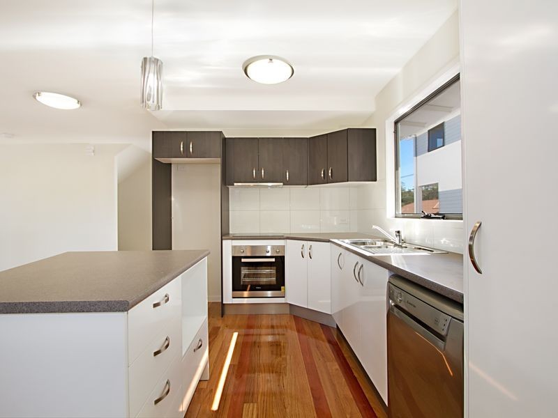 1/40 Depper Street, St Lucia QLD 4067