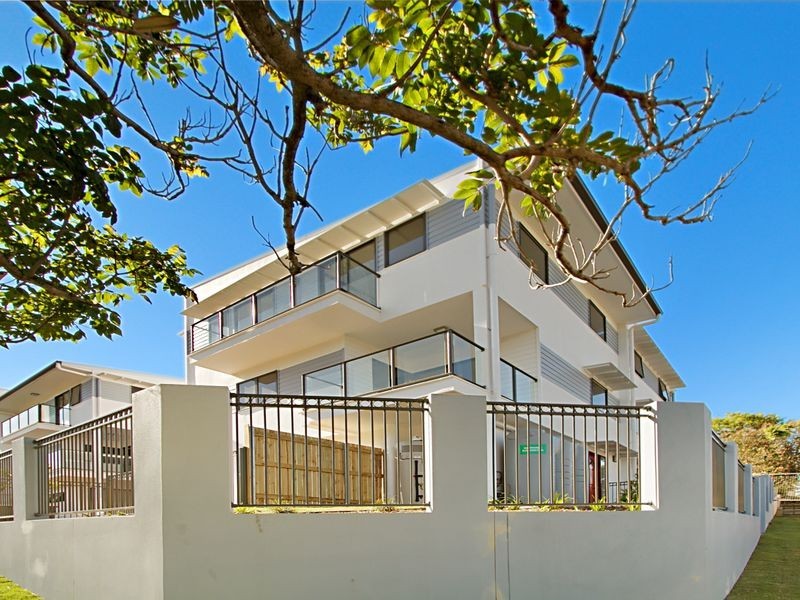 1/40 Depper Street, St Lucia QLD 4067