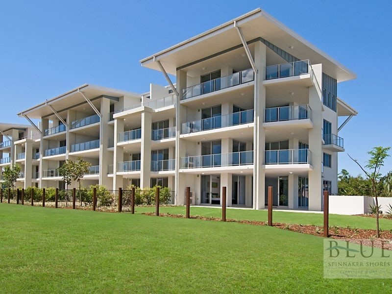 9/Waterfront Place, Sandstone Point QLD 4511