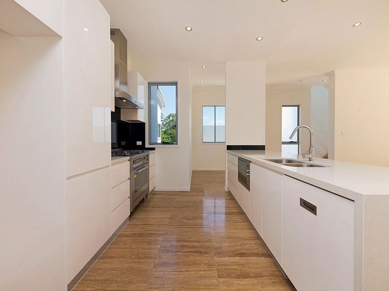 6 Sankey Street, Highgate Hill QLD 4101