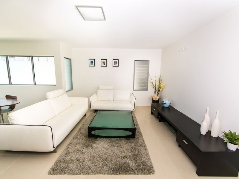 26 Ryans Road, St Lucia QLD 4067