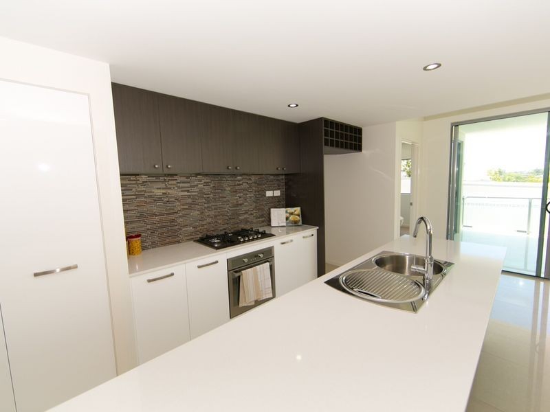 26 Ryans Road, St Lucia QLD 4067