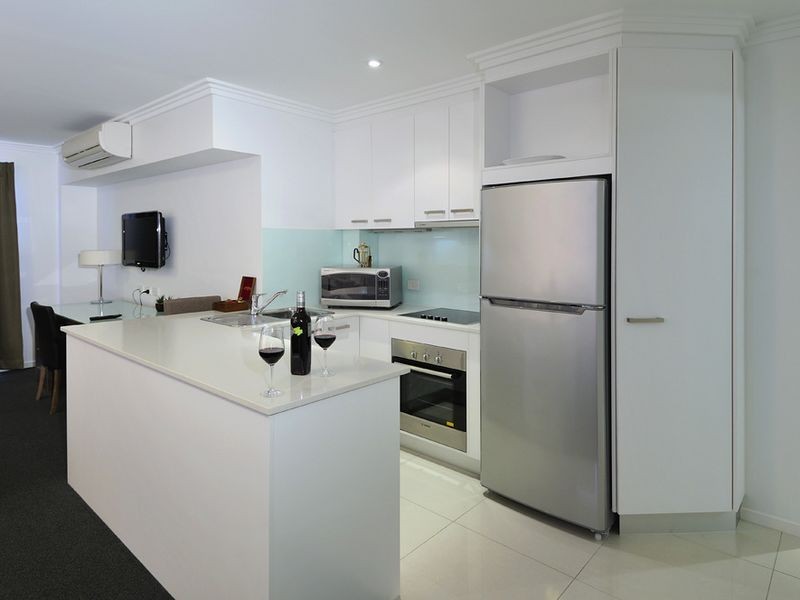 19 O’Keefe Street, Woolloongabba QLD 4102