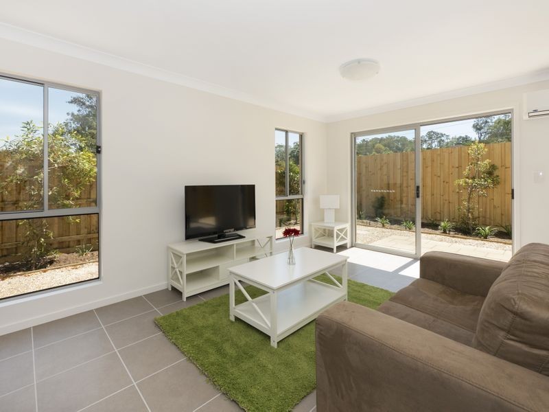 1 EAST STREET, Kingston QLD 4114
