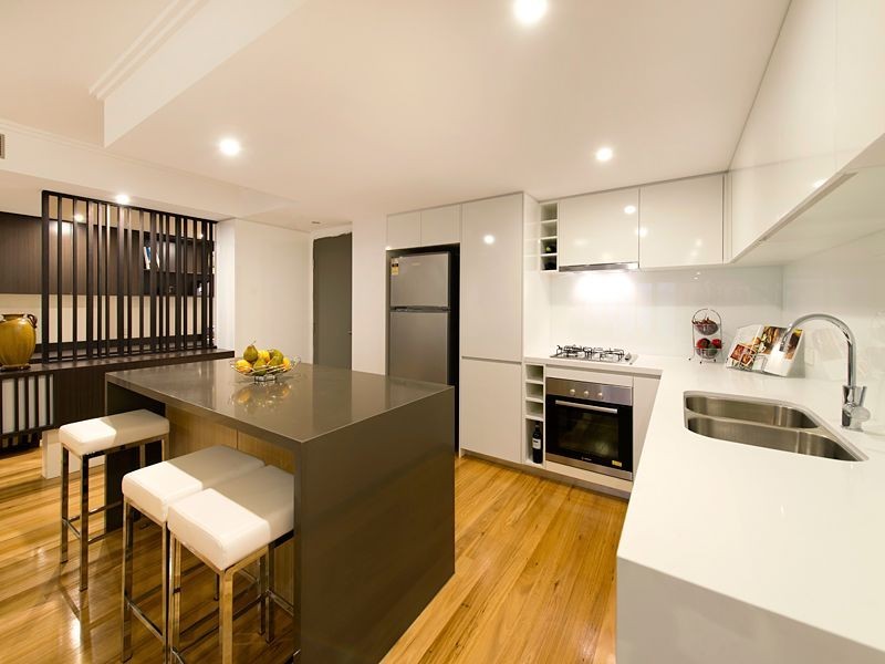 39 Depper Street, St Lucia QLD 4067