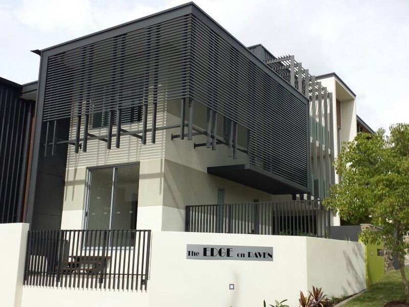 39 Depper Street, St Lucia QLD 4067