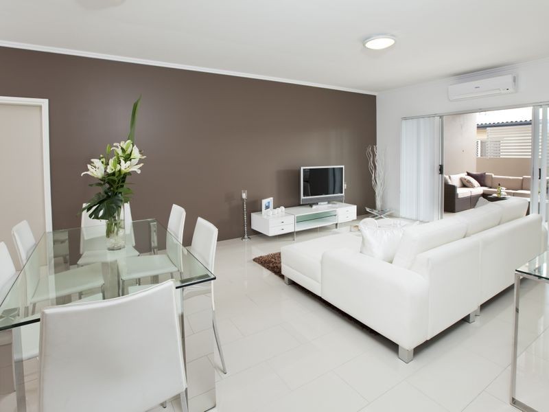 10 Lynne Grove Avenue, Corinda QLD 4075