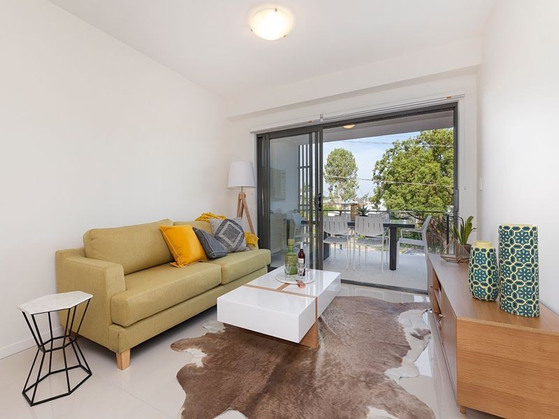 699 Oxley Road, Corinda QLD 4075