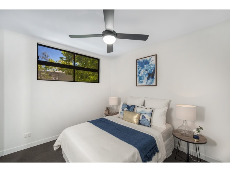 2/117 Indooroopilly Road, Taringa QLD 4068