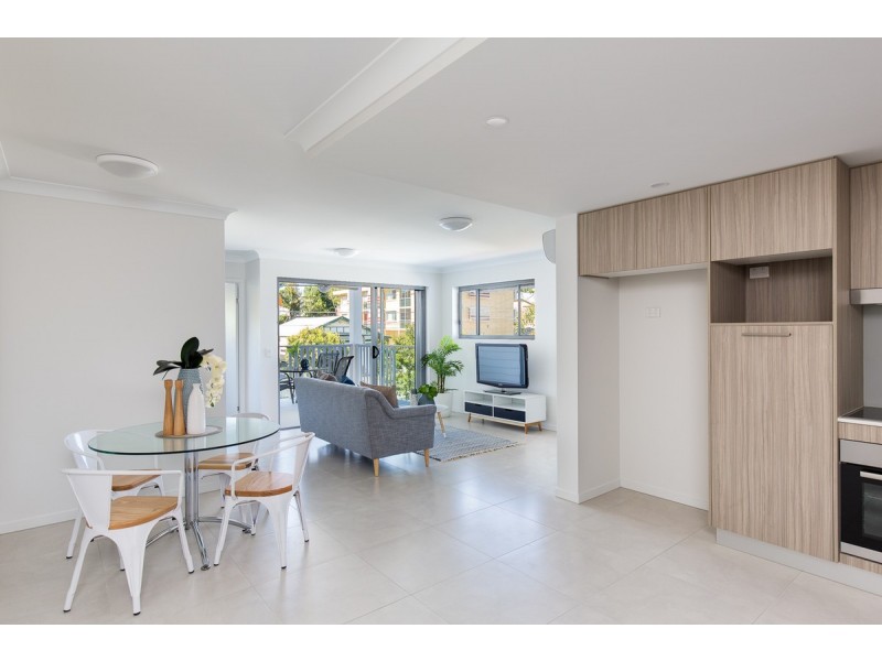 25 Newdegate Street, Greenslopes QLD 4120