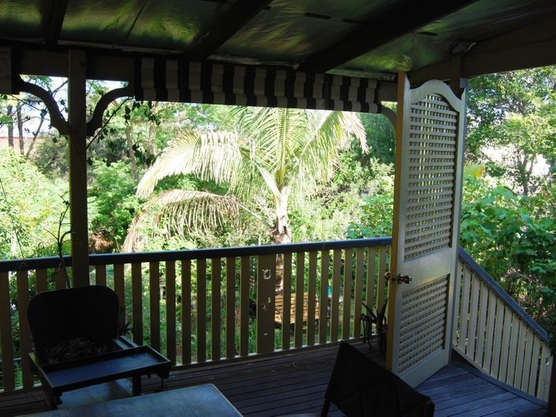 4 Noble Street (899 Sandgate Road), Clayfield QLD 4011