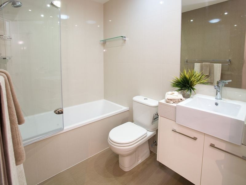 2/10 Grimes Street, Auchenflower QLD 4066