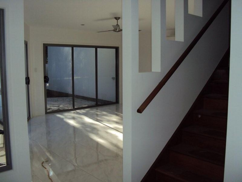 1 & 2/14 Sarawak Avenue, Palm Beach QLD 4221