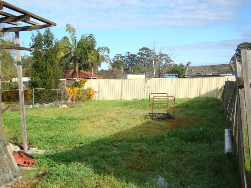 West Hoxton NSW 2171