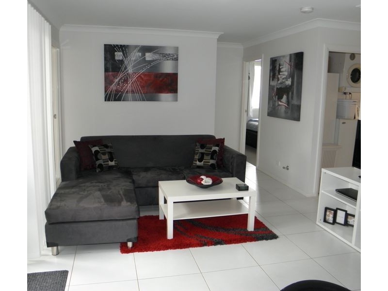 Hoxton Park NSW 2171