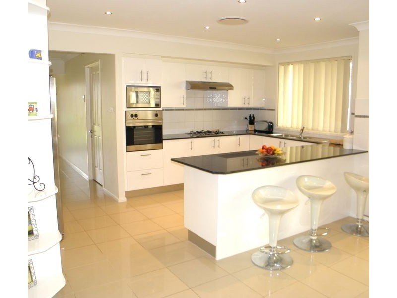 West Hoxton NSW 2171