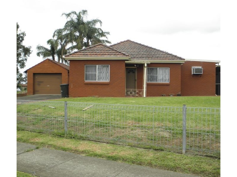 St Johns Park NSW 2176