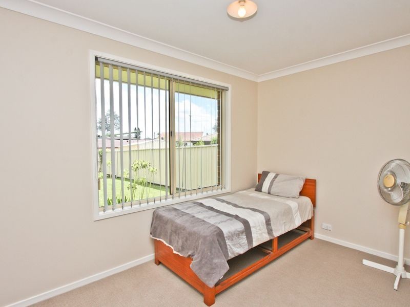 10 Dianne Street, Elermore Vale NSW 2287