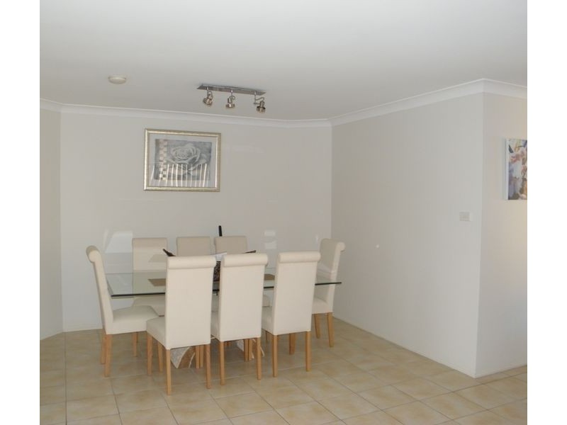 West Hoxton NSW 2171