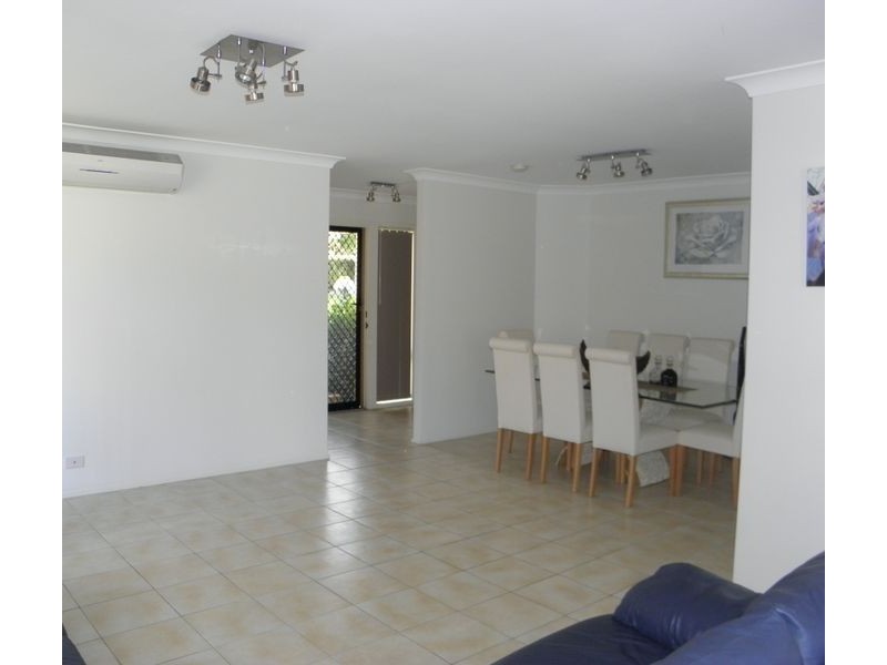 West Hoxton NSW 2171