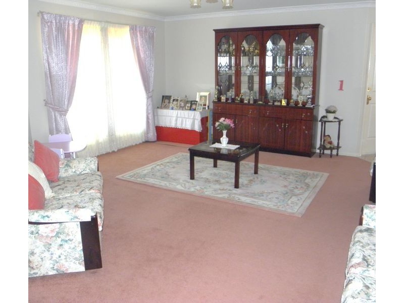 West Hoxton NSW 2171