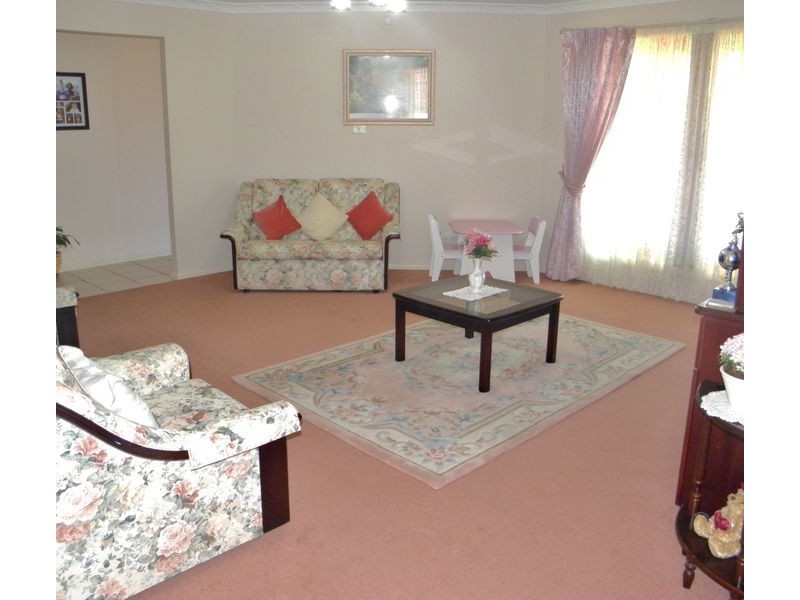 West Hoxton NSW 2171