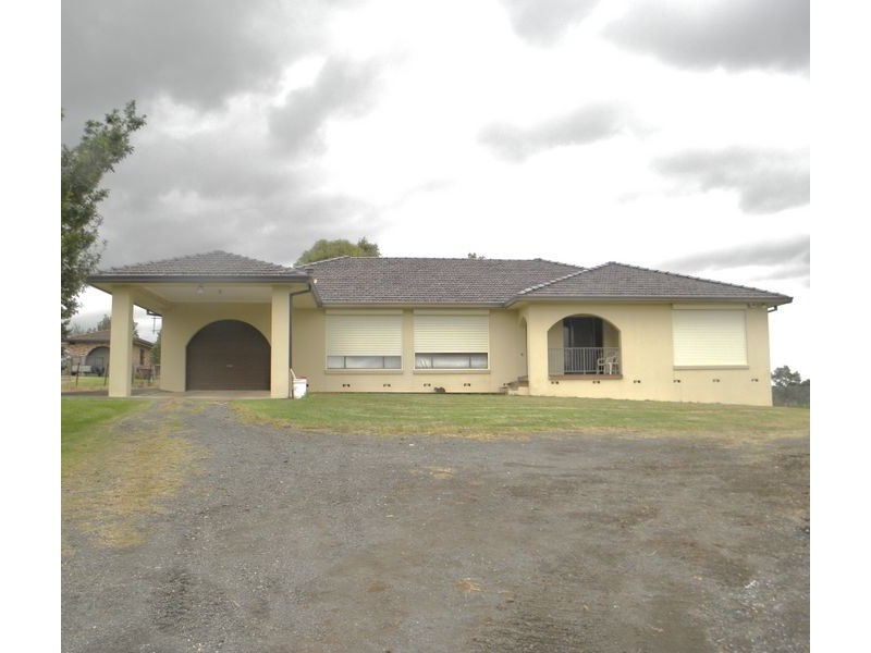 40 Thirteenth Ave, Austral NSW 2179