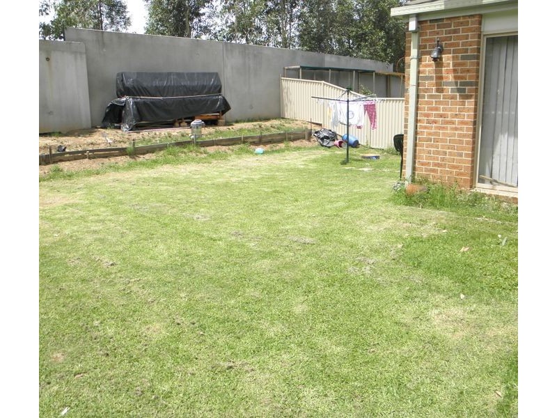 West Hoxton NSW 2171