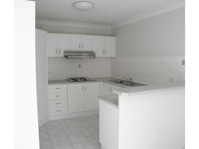 West Hoxton NSW 2171