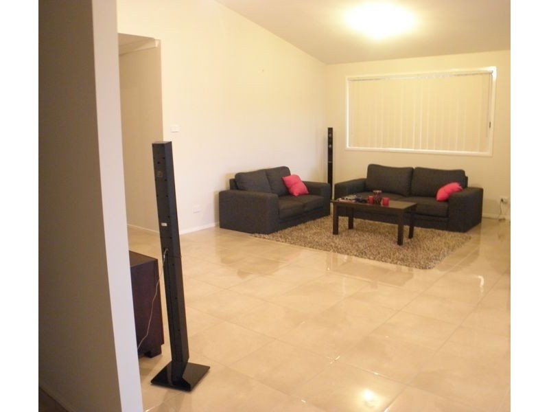 Middleton Grange NSW 2171