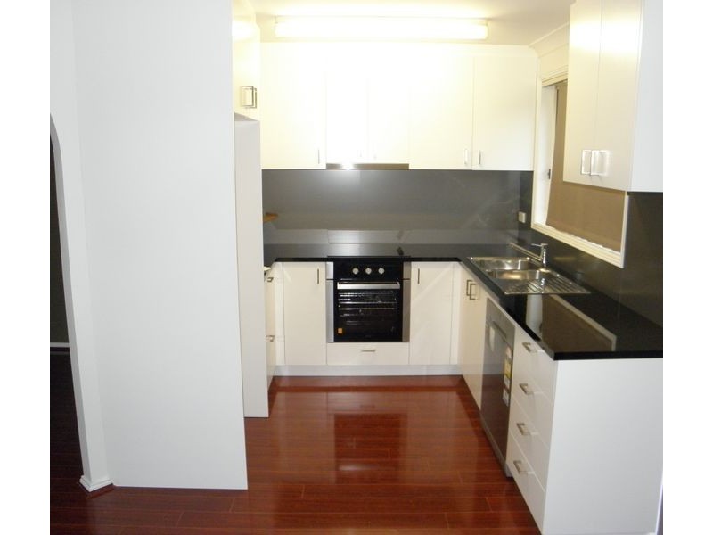 Hoxton Park NSW 2171