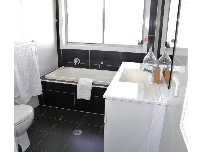 Hoxton Park NSW 2171