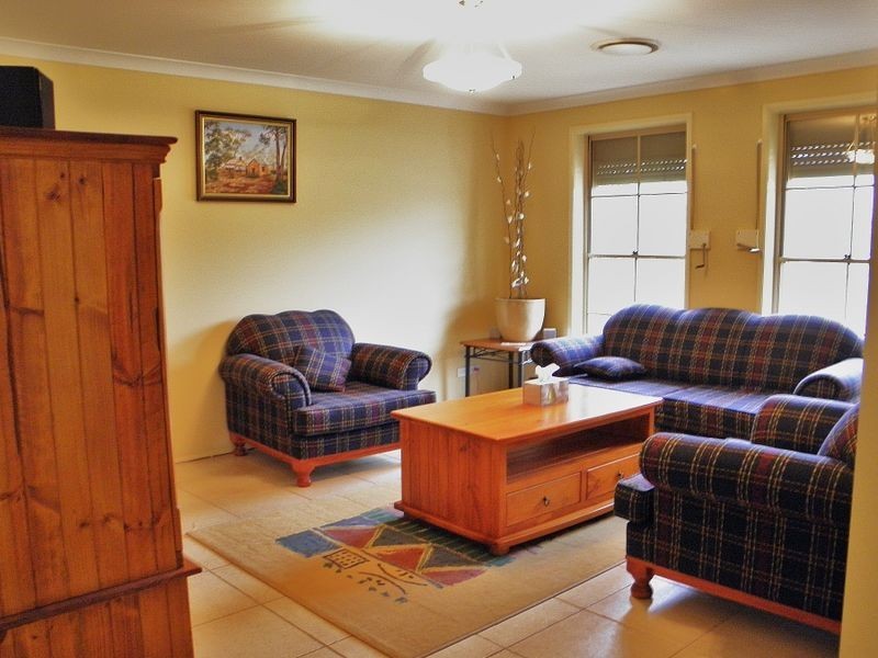 West Hoxton NSW 2171