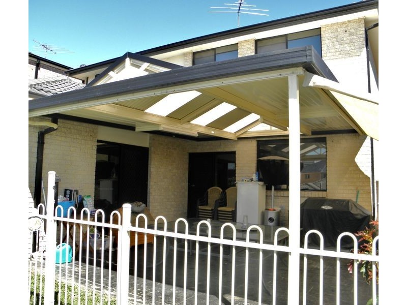 West Hoxton NSW 2171