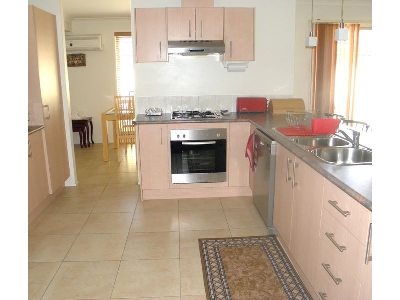 Hoxton Park NSW 2171