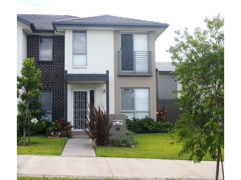 48 Truscott Ave, Middleton Grange NSW 2171