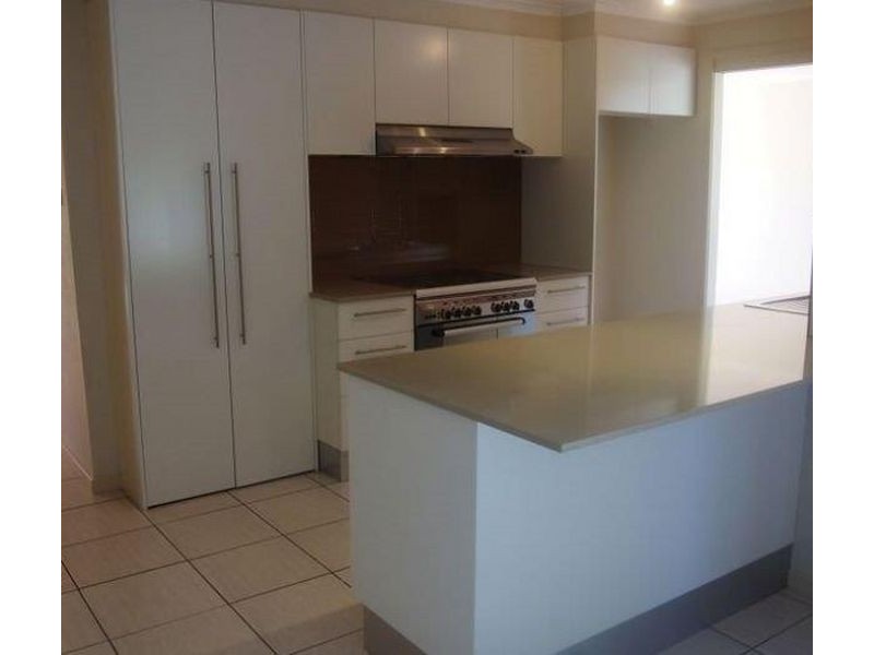 6 Hornet Place, Raby NSW 2566