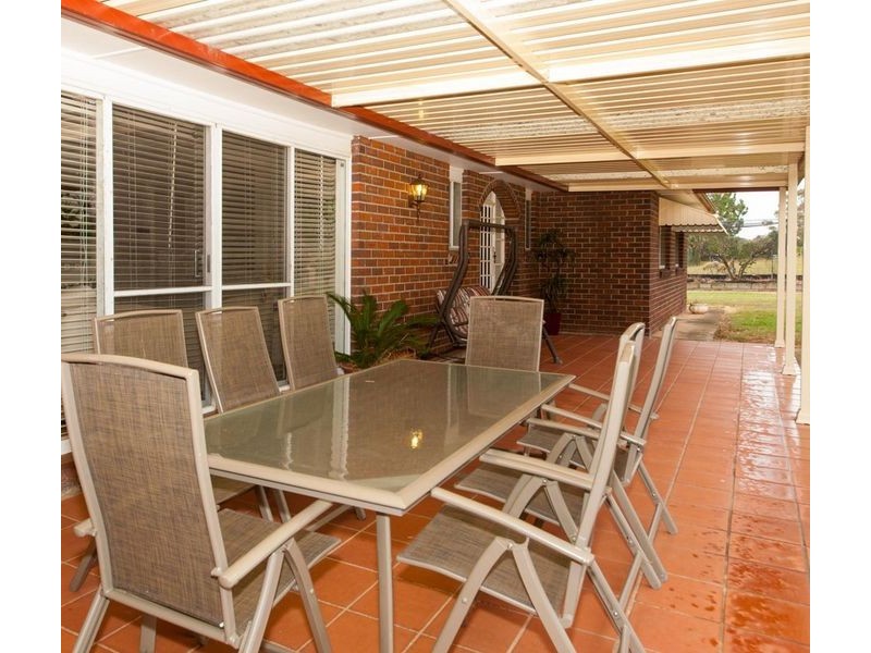 137 Graham Road, Rossmore NSW 2557