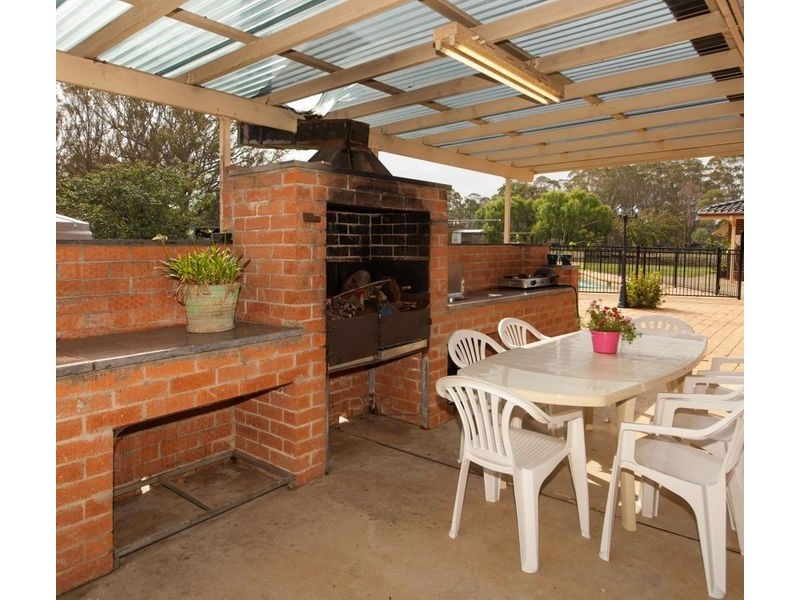 137 Graham Road, Rossmore NSW 2557