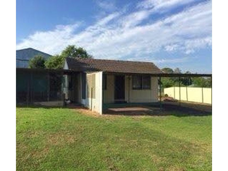 2/60 Woolgen Park Road, Leppington NSW 2179