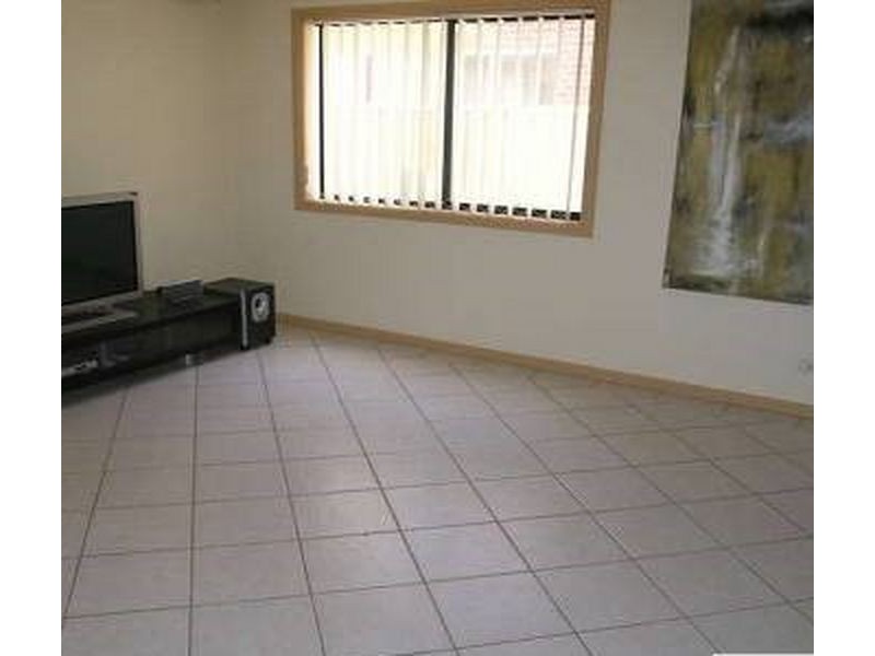 55 Mitchell Drive, West Hoxton NSW 2171